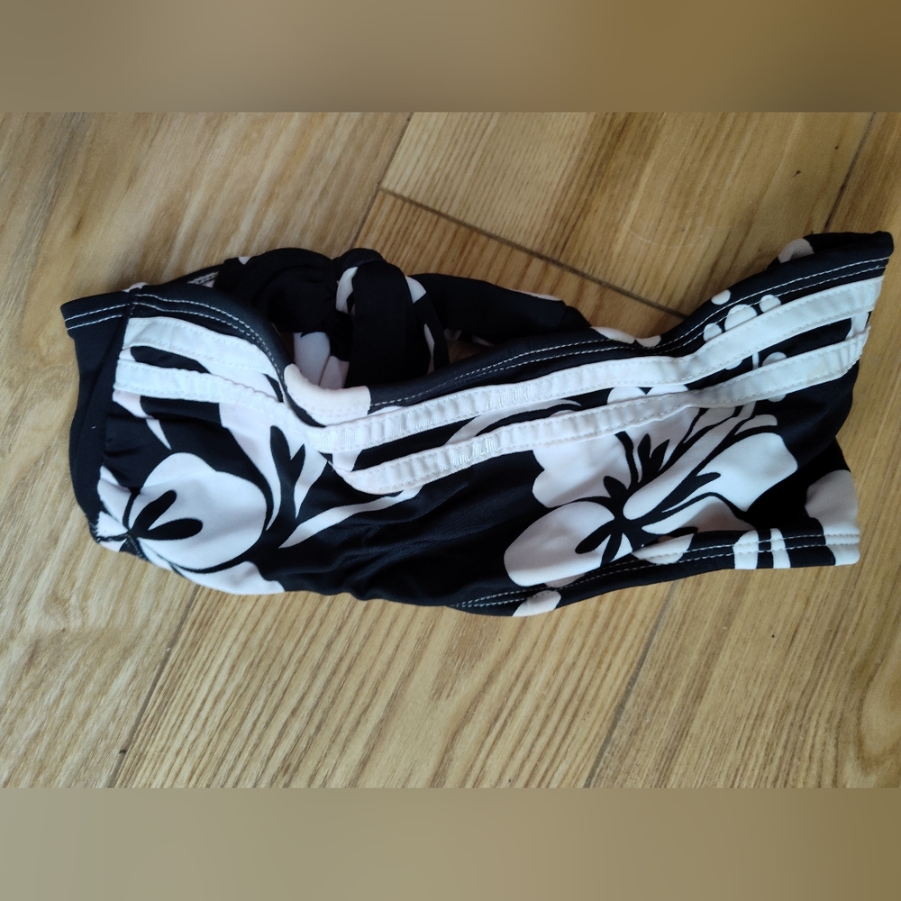 Bikini top Summer Sale 🌼